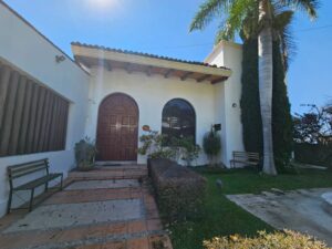 CASA EN VENTA CHAPALA