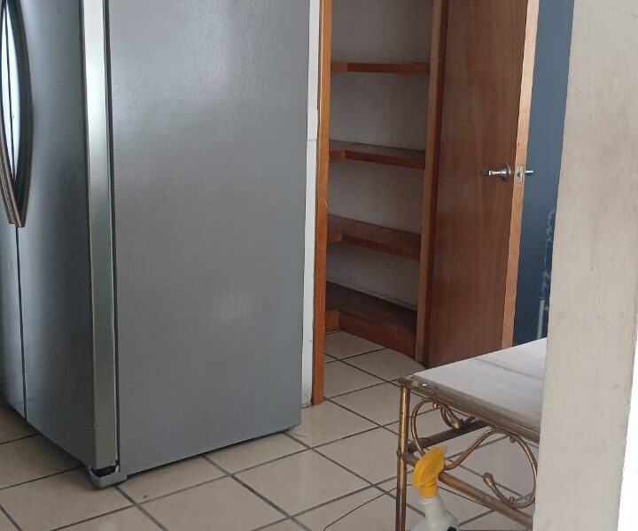 CASA EN RENTA