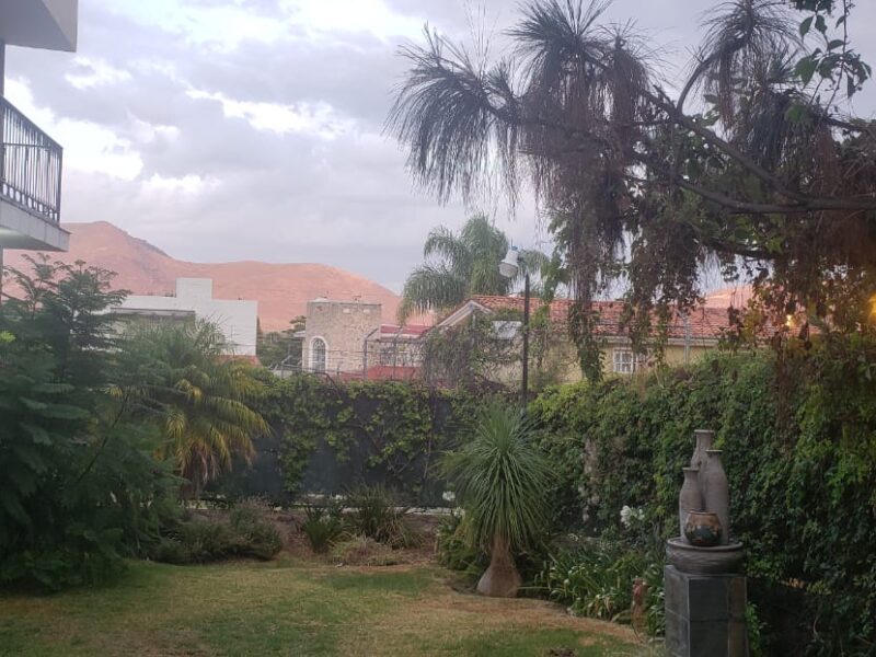 HERMOSA CASA EN VENTA EN LOMAS DE SANTA ANITA