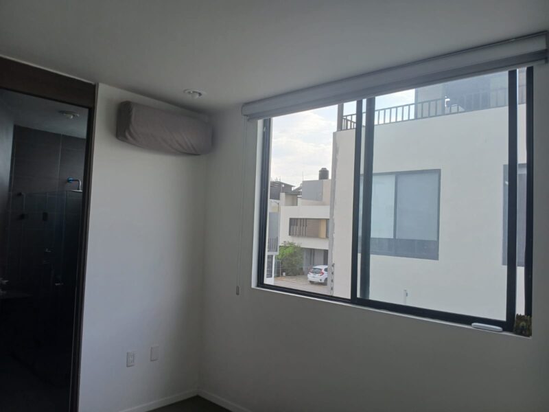 SE RENTA CASA LA ARBOLEDA REAL DEL VALLE